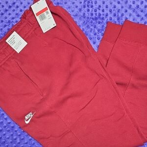 Nike Men's Burgandy Sweatpants